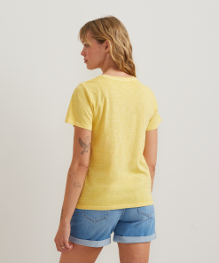 Alternative view of Women's Graphic T-Shirt - Grow As One