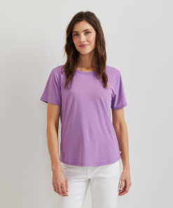Women's Trek Light Hike Short-Sleeve Crewneck T-Shirt